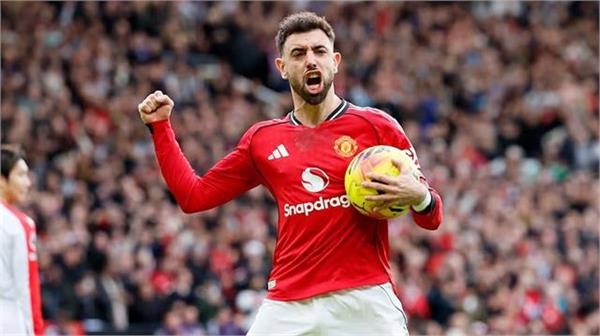bruno fernandes wins england  s biggest football award