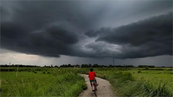a spell of storms and rain will begin in uttar pradesh this evening