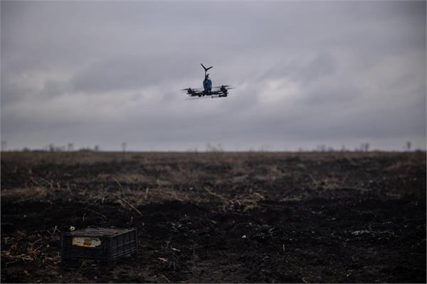 russia launches drone and missile attacks on kyiv
