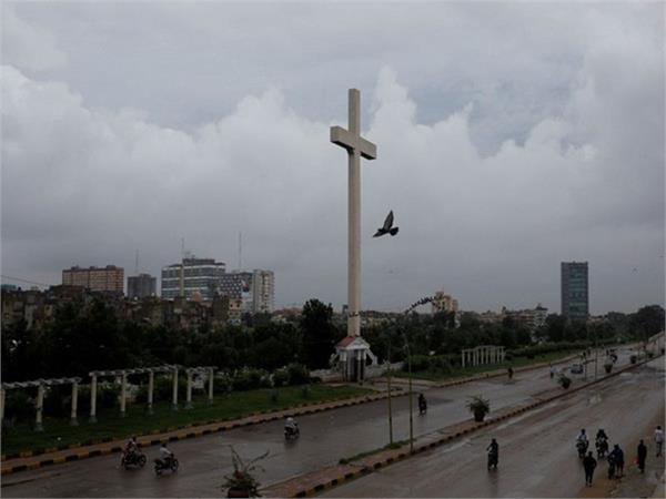 pakistan  s burial crisis  inflation turns final rites into a luxury for poor