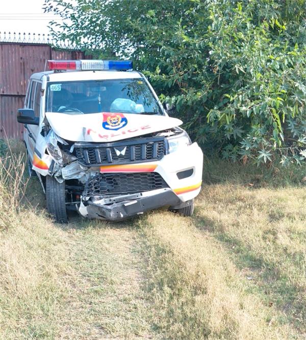 punjab police  police vehicle  police accident