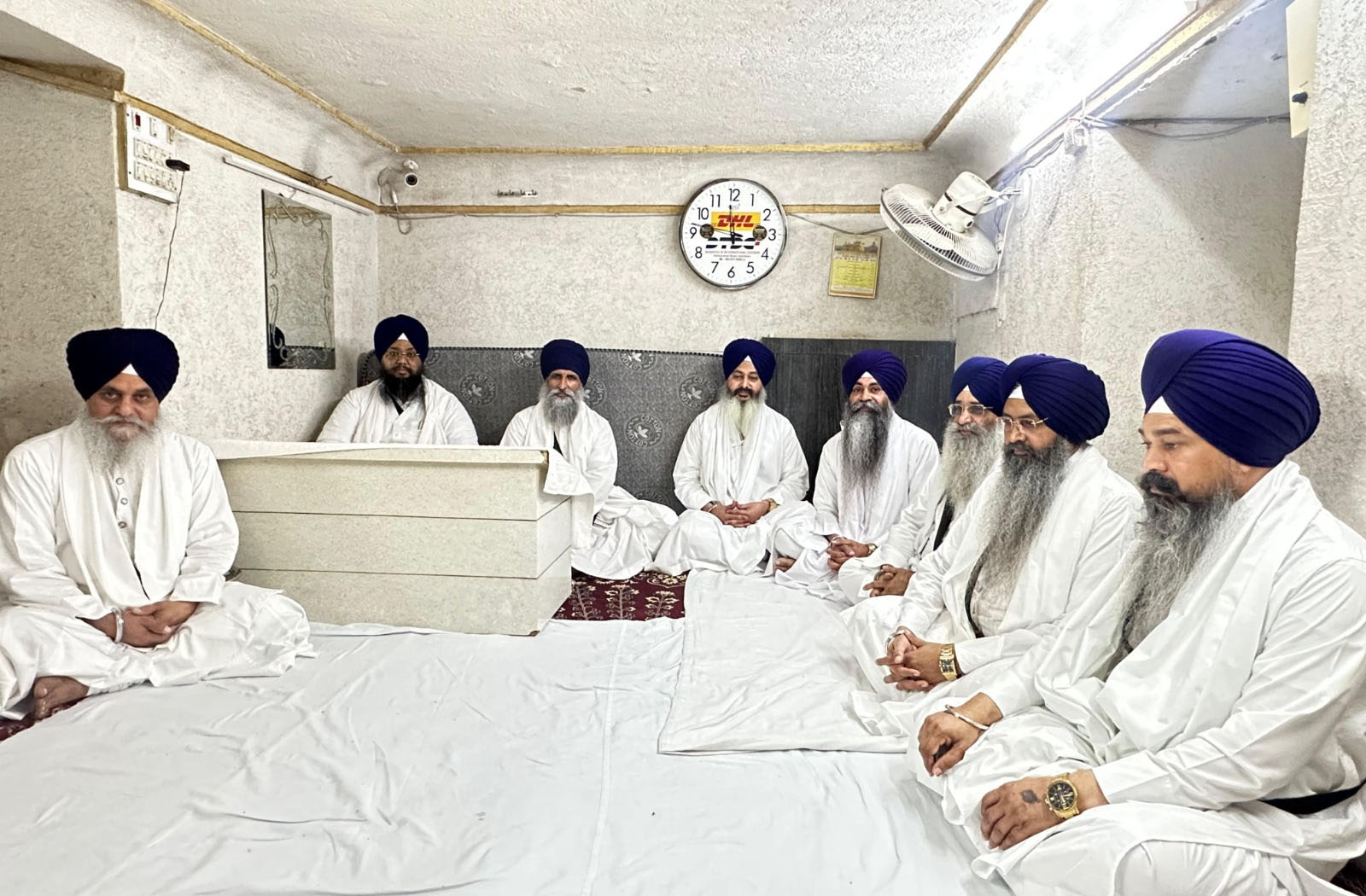 ਬੇਅਦਬੀਆਂ ਕਾਨੂੰਨ ਬਾਰੇ ਸਿੰਘ ਸਾਹਿਬਾਨ ਨੇ ਕੀਤੀ ਵਿਸ਼ੇਸ਼ ਇਕੱਤਰਤਾ
