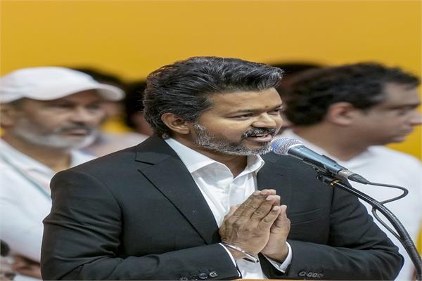 vijay chief minister tiruchirappalli seat resigns
