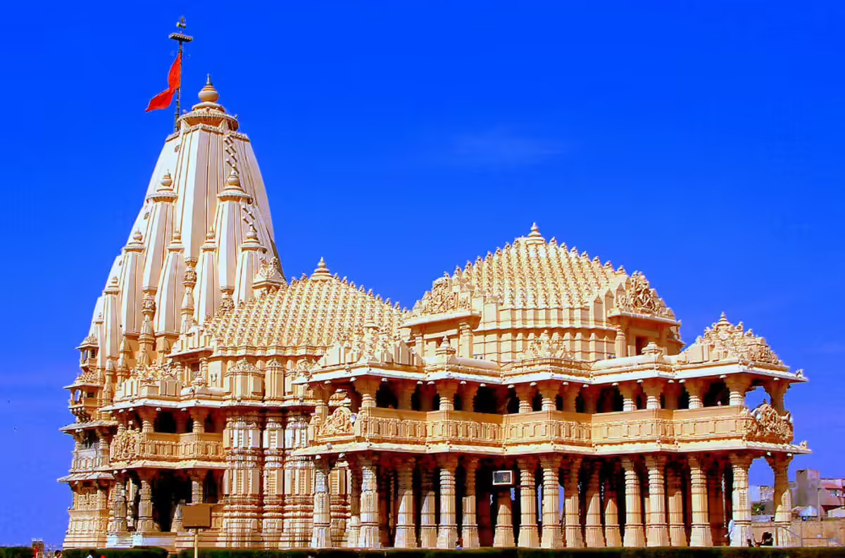 ਹਜ਼ਾਰ ਵਰ੍ਹਿਆਂ ਦੀ ਆਸਥਾ ਦਾ ਪ੍ਰਤੀਕ ਸੋਮਨਾਥ