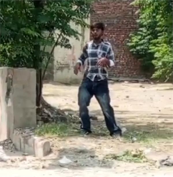 video of a young man  video of moga  drugs in punjab