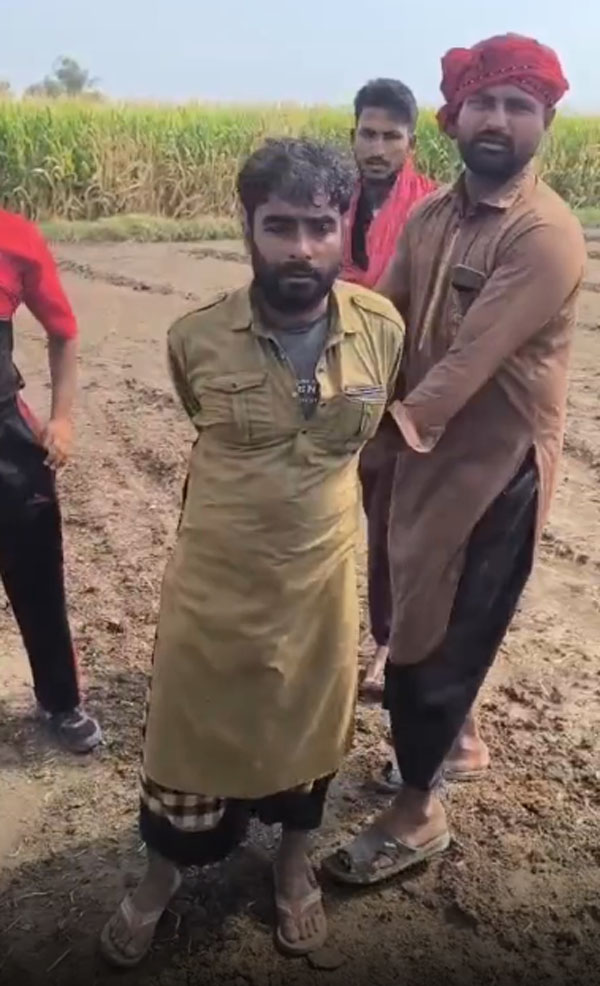 ਮੱਝਾਂ ਚੋਰੀ ਦੀਆਂ ਘਟਨਾਵਾਂ ਤੋਂ ਪਰੇਸ਼ਾਨ ਲੋਕਾਂ ਨੇ ਫੜੇ ਚੋਰ, ਵੱਖ-ਵੱਖ ਪਿੰਡਾਂ ''ਚੋਂ 32 ਮੱਝਾਂ ਕਰ ਚੁੱਕੇ ਚੋਰੀ