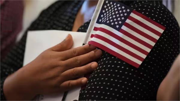 citizenship to diplomats   children