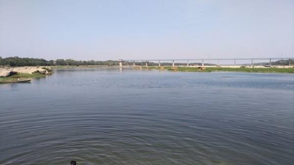 gujarat  2 youths die due to drowning in mahisagar river in vadodara