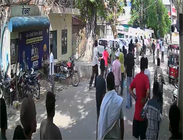 civil hospital  bloody clash  moga police