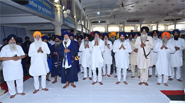 shiromani committee  sri paonta sahib