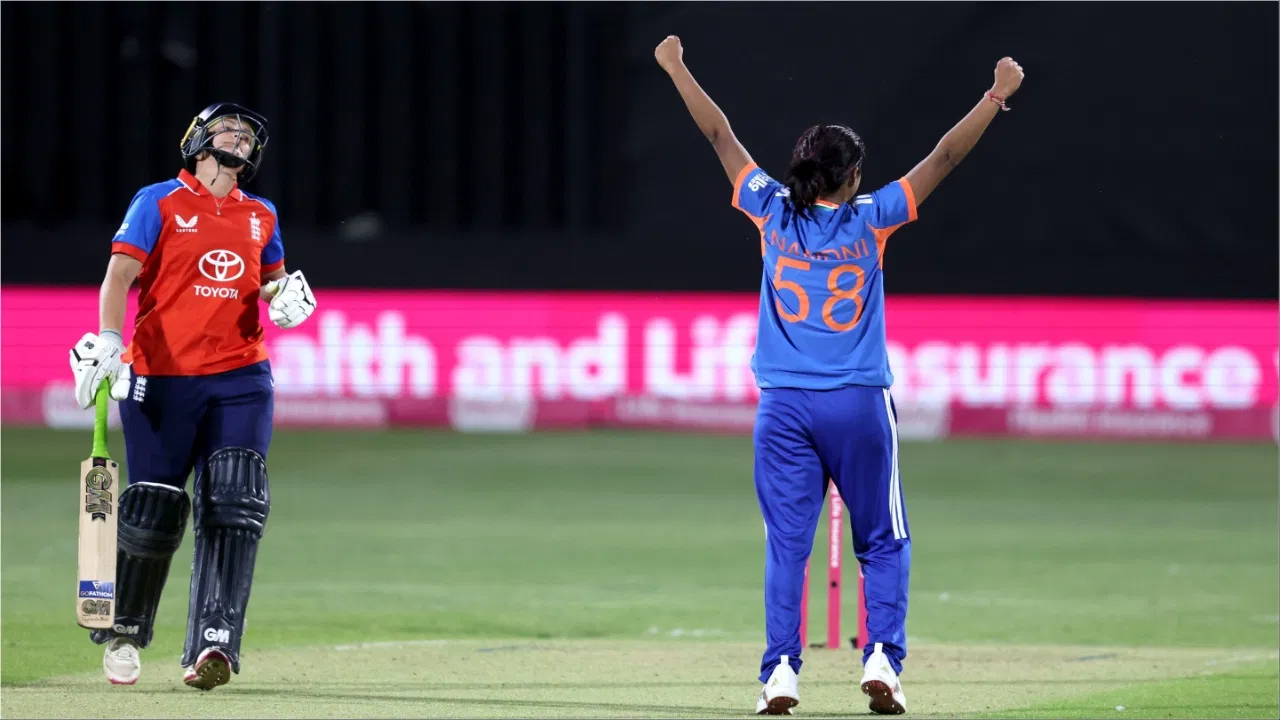 TEAM INDIA ''ਚ ਜਿਸਦੀ ਸਿਲੈਕਸ਼ਨ ਨੇ ਸਭ ਨੂੰ ਕੀਤਾ ਹੈਰਾਨ, ਉਸਨੇ ਡੈਬਿਊ ਮੈਚ ''ਚ ਹੀ ਕਰ''ਤਾ ਕਮਾਲ