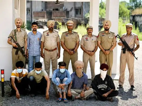 ਪਠਾਨਕੋਟ ‘ਚ ISI ਦੇ ਹਾਈ-ਟੈਕ ਜਾਸੂਸੀ ਨੈੱਟਵਰਕ ਦਾ ਪਰਦਾਫਾਸ਼, 5 ਮੁਲਜ਼ਮ ਗ੍ਰਿਫ਼ਤਾਰ