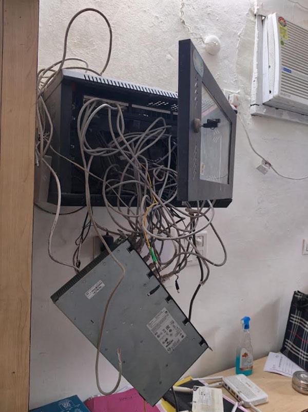theft at government service center
