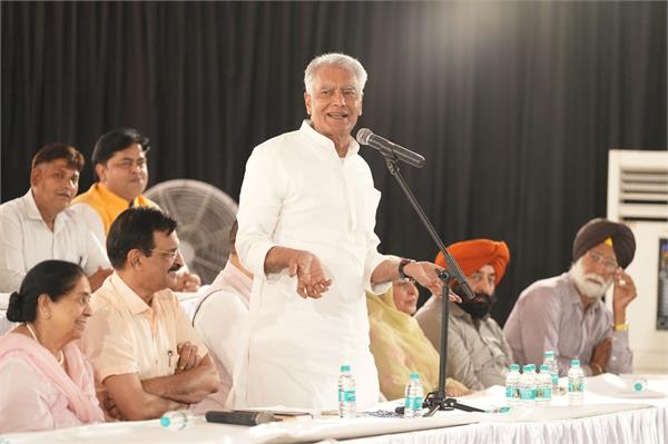 lost moral right to remain chief minister sunil jakhar