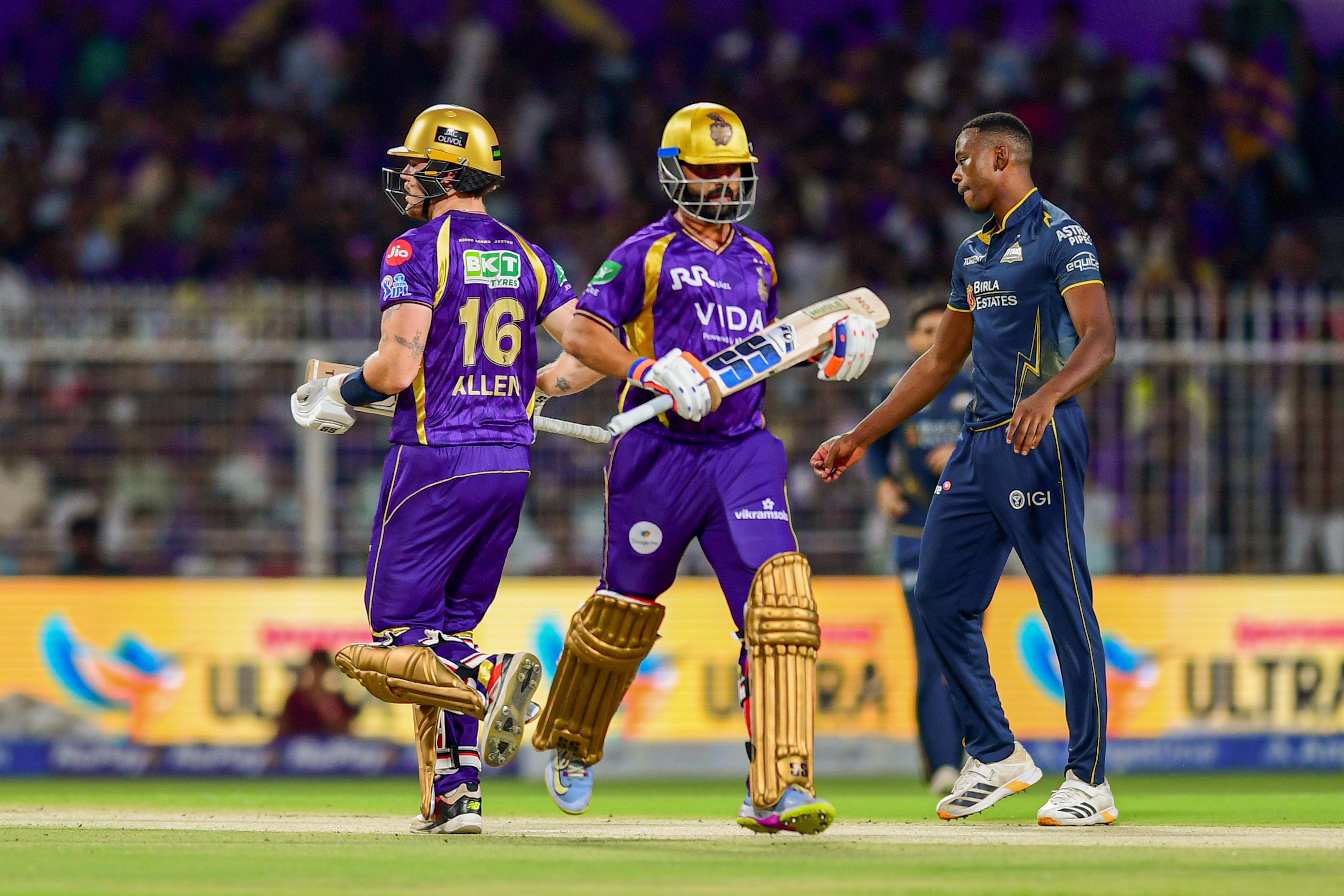 KKR vs GT : ਕੋਲਕਾਤਾ ਨੇ ਗੁਜਰਾਤ ਨੂੰ 248 ਦੌੜਾਂ ਦਾ ਦਿੱਤਾ ਟੀਚਾ, ਐਲਨ- ਰਘੂਵੰਸ਼ੀ ਨੇ ਖੇਡੀ ਧਮਾਕੇਦਾਰ ਪਾਰੀ