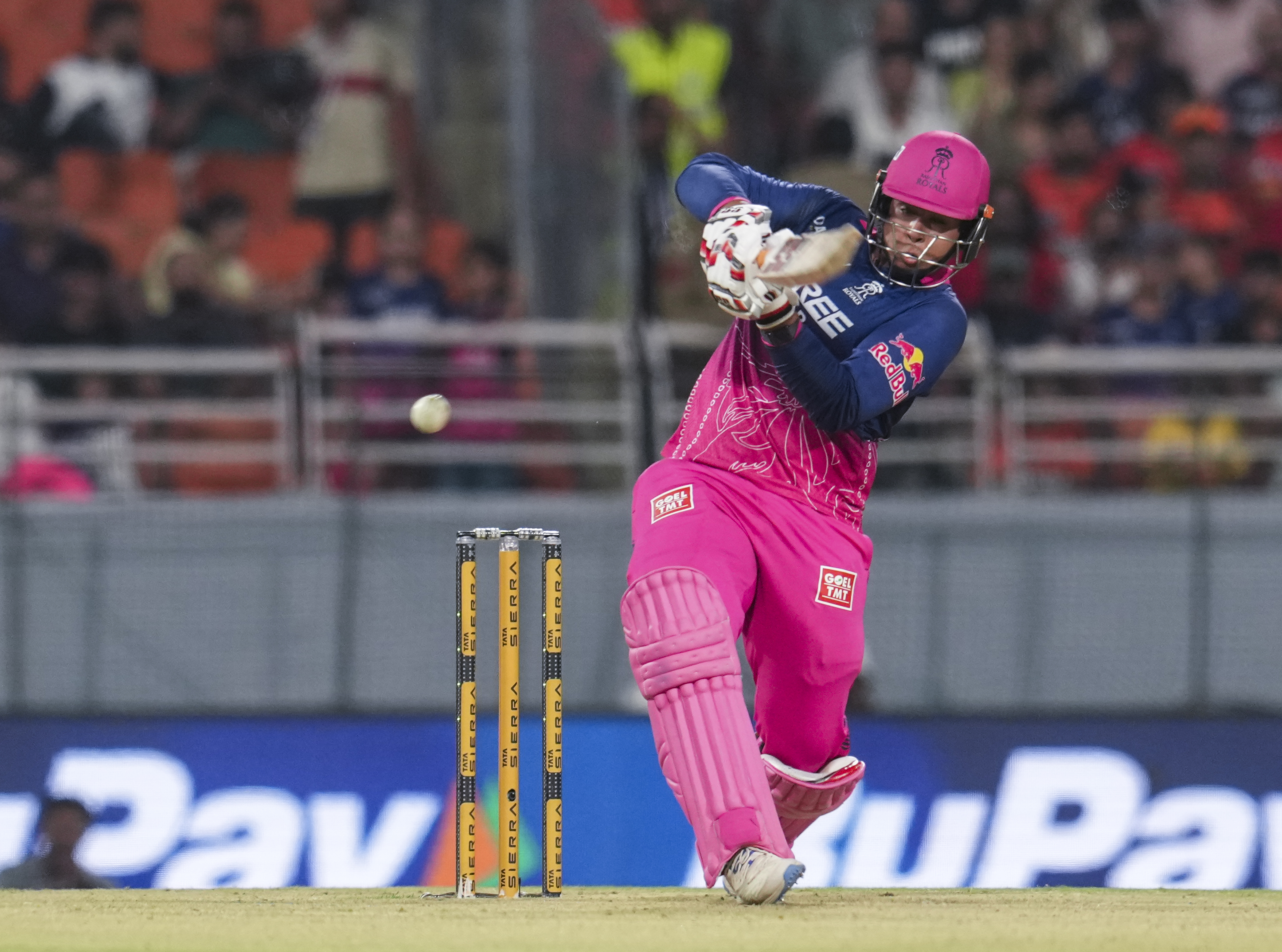 IPL 2026 : ਵੈਭਵ ਸੂਰਿਆਵੰਸ਼ੀ ਦੀ ਤੂਫ਼ਾਨੀ ਪਾਰੀ ਦੀ ਬਦੌਲਤ RR ਨੇ SRH ਨੂੰ ਦਿੱਤਾ 244 ਦੌੜਾਂ ਦਾ ਟੀਚਾ