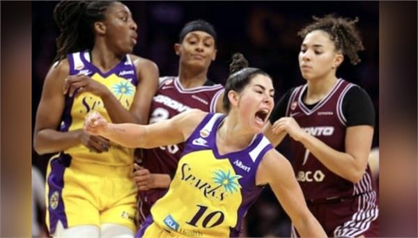 la sparks beat toronto tempo in thrilling contest