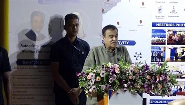 union minister gets angry over opposition to e20 petrol policy