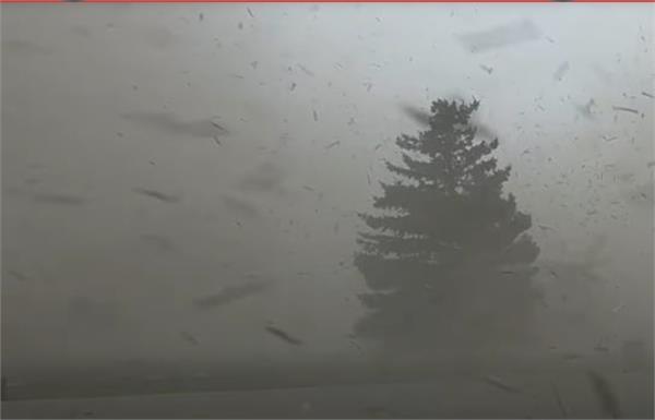 traffic affected by severe storm and snowfall in saskatchewan