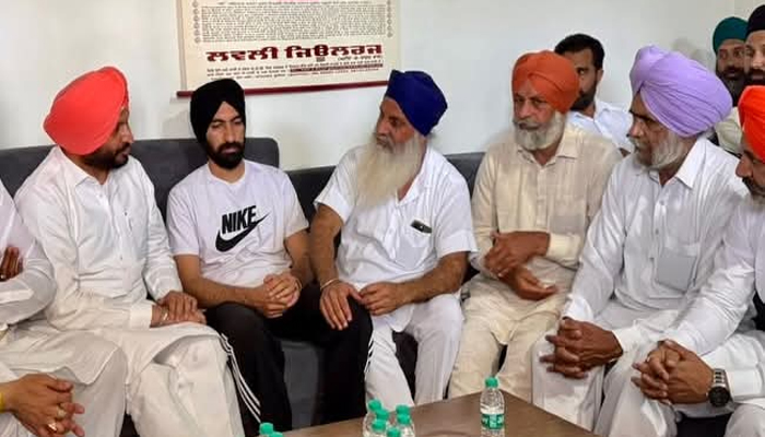 ਗੈਂਗਸਟਰਾਂ ਨੂੰ ਚਿੜੀਆ ਘਰ ’ਚ ਸਜਾ ਕੇ ਨਹੀਂ ਰੱਖ ਸਕਦੇ, ਸਖ਼ਤ ਕਾਰਵਾਈ ਹੀ ਇਕੋ ਇਲਾਜ: ਰਵਨੀਤ ਬਿੱਟੂ