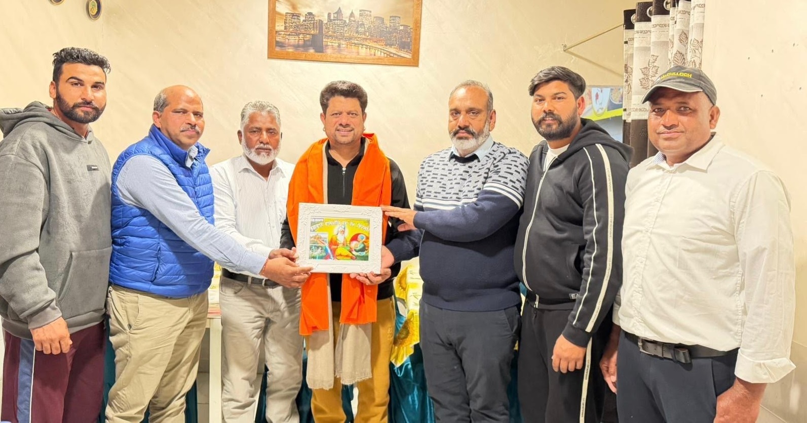 ਭਗਵਾਨ ਵਾਲਮੀਕਿ ਸਭਾ ਯੂਰਪ ਦੇ ਆਗੂਆਂ ਵੱਲੋਂ ਇਟਲੀ ‘ਚ ਪੰਜਾਬੀ ਗਾਇਕ ਬੂਟਾ ਮੁਹੰਮਦ ਦਾ ਸਨਮਾਨ