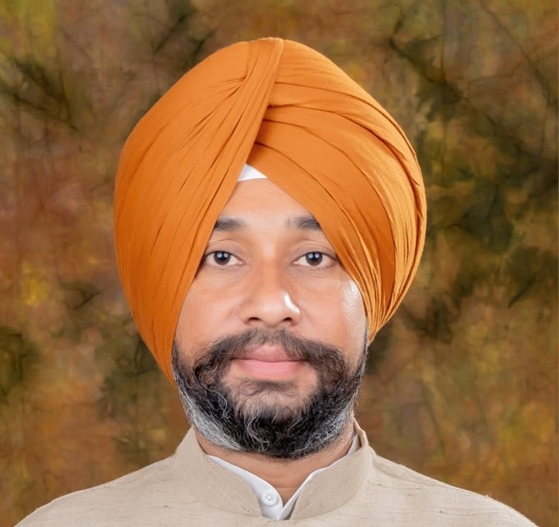 ਮੁਲਾਜ਼ਮਾ ਦੀਆਂ ਮੰਗਾਂ ਦਾ ਸਥਾਈ ਹੱਲ ਕਰਨਾ ਸਮੇਂ ਦੀ ਲੋੜ : ਹਰਦੀਪ ਗਿੱਲ