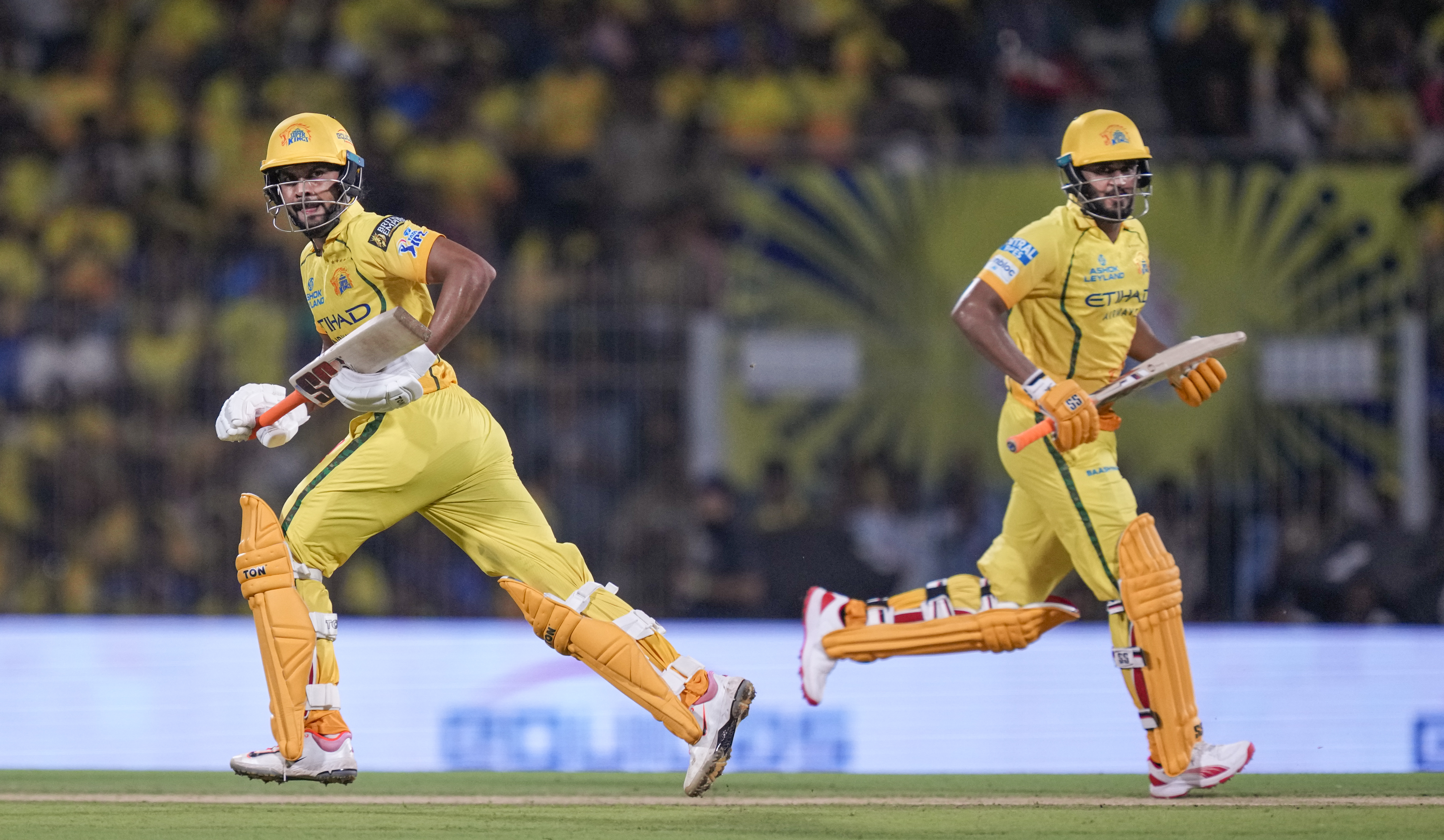 ਗਾਇਕਵਾੜ ਤੇ ਕਾਰਤਿਕ ਦੀ ਤੂਫ਼ਾਨੀ ਪਾਰੀ ਦੀ ਬਦੌਲਤ CSK ਨੇ MI ਨੂੰ 8 ਵਿਕਟਾਂ ਨਾਲ ਹਰਾਇਆ