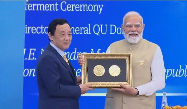pm modi honoured with agricola medal in italy