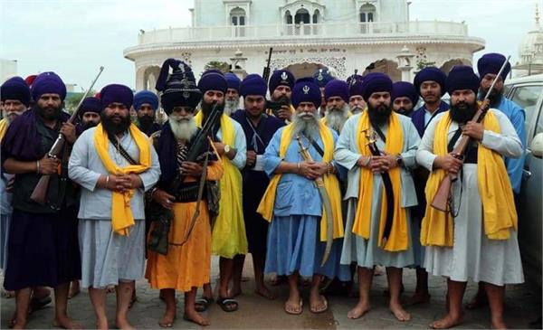 unilateral action of police after clash between people and nihang singhs