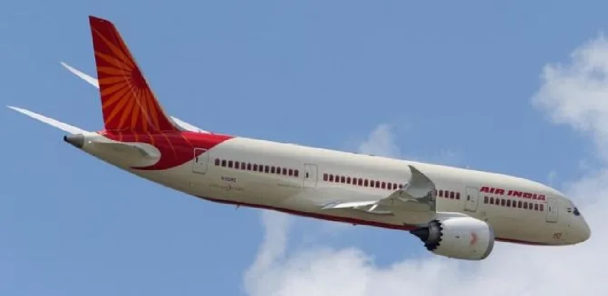 ਪਾਕਿਸਤਾਨੀ ਏਅਰਸਪੇਸ 'ਚ ਦਾਖ਼ਲ ਹੋਣ 'ਤੇ Air India ਦੀ ਕਾਰਵਾਈ, ਅੰਮ੍ਰਿਤਸਰ ATC ਤੇ ਪਾਇਲਟ ਡਿਊਟੀ ਤੋਂ ਹਟਾਏ