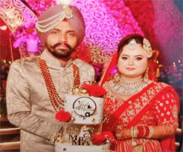 blackmailing ruins a newly married couple
