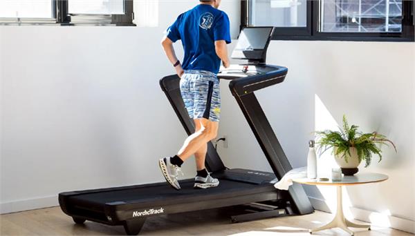 45 percent fail in treadmill test