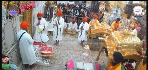 controversy erupts over takht sri hazur sahib board act