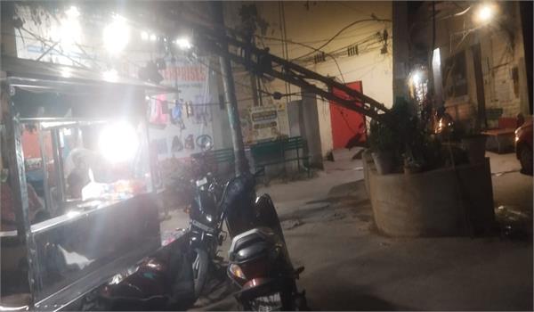 jalandhar  basti guja  electric wires  iron pole