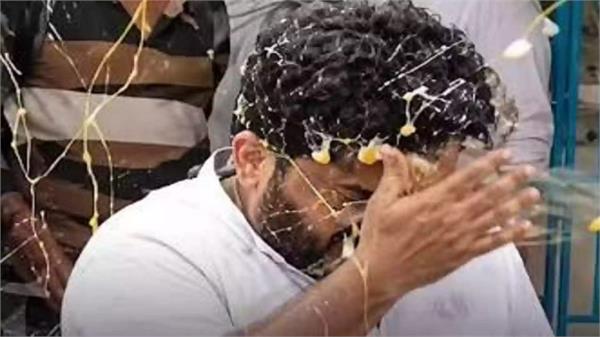 trinamool congress  soumitra banerjee  eggs  west bengal