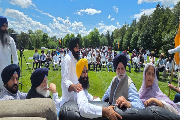 ਅਕਾਲੀ ਦਲ ਦਾ ਵਫ਼ਦ ਕੈਨੇਡਾ ''ਚ ‘ਗੱਲ ਪੰਜਾਬ ਦੀ’ ਮੁਹਿੰਮ ਤਹਿਤ ਕਰ ਰਿਹਾ ਭਰਵੀਆਂ ਮੀਟਿੰਗਾਂ