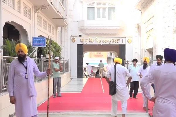 punjab mlas start arriving at sri akal takht sahib