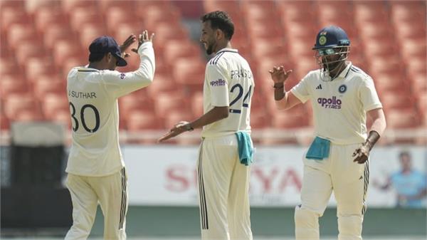 test match  afg  s first innings all out for 152 runs