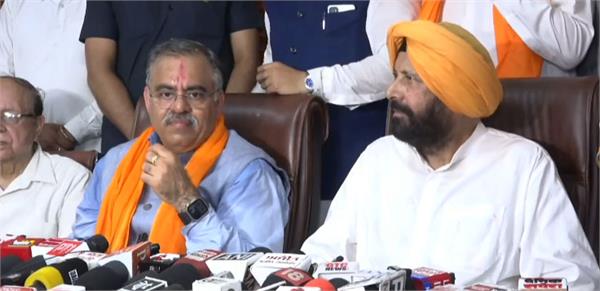 kartarpur corridor likely to open soon  tarun chugh
