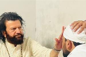 jalandhar  sufi singer hansraj hans takes on new disciple