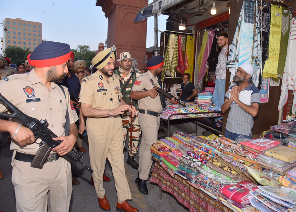 ਅੰਮ੍ਰਿਤਸਰ ਵਿਚ ਅਲਰਟ, ਸੁਰੱਖਿਆ ਏਜੰਸੀਆਂ ਨੇ ਸੰਭਾਲੀ ਕਮਾਨ
