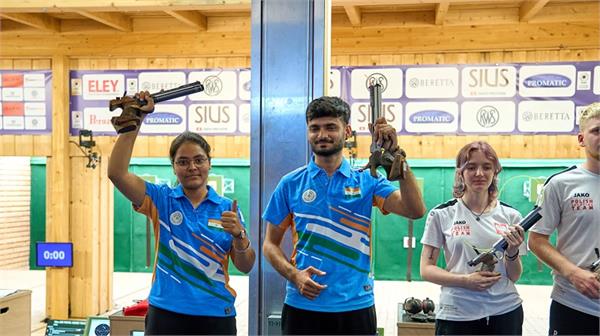 vanshika and narwal win silver at junior world championship