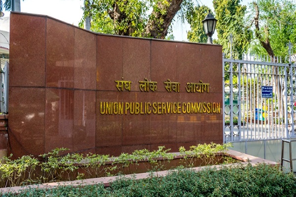 ਪੰਜਾਬ ਨੂੰ ਅੱਜ ਮਿਲੇਗਾ ਨਵਾਂ DGP!, UPSC ਦੀ ਬੈਠਕ ''ਤੇ ਟਿਕੀਆਂ ਸਭ ਦੀਆਂ ਨਜ਼ਰਾਂ