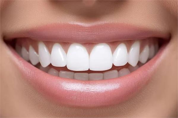 follow these tips to brighten yellow teeth