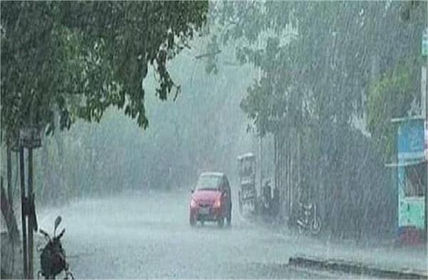 continuous rain makes pleasant weather in baramulla