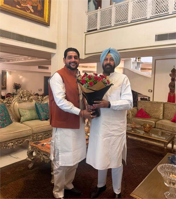 sheetal angural met punjab bjp president kewal singh dhillon