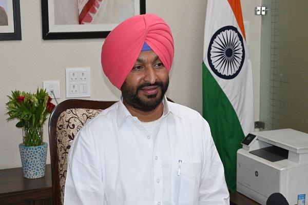 ravneet bittu did not appear before the sc commission