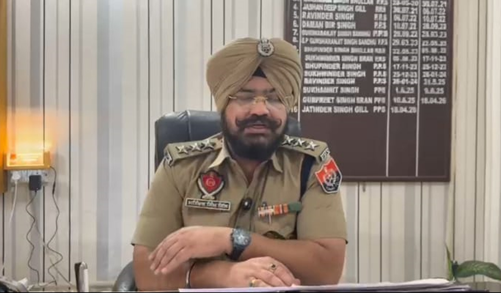 ਲੁੱਟਾਂ-ਖੋਹਾਂ ਅਤੇ ਡਕੈਤੀ ਦੀ ਯੋਜਨਾ ਬਣਾ ਰਹੇ ਤੇਜ਼ਧਾਰ ਹਥਿਆਰਾਂ ਸਮੇਤ 4 ਕਾਬੂ