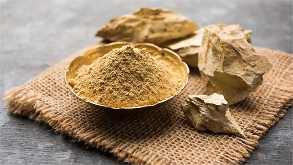 keep these things in mind while applying multani mitti 