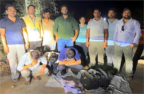3 punjabis caught in himachal